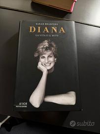 Libro biografico  "Diana. La vita e il mito"