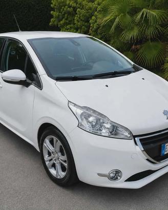 Peugeot 208 1.2 Benzina Allure NUOVA