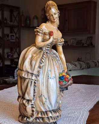 Statua di Amilcare Santini  collezione arredamento
