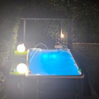 piscina  con idromassaggio 