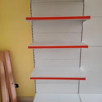 scaffali per supermercato