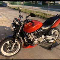 HONDA HORNET 600cc