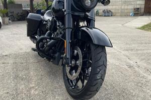 Harley davidson road king 114