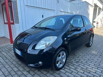 Toyota Yaris 1.4 DIESEL AUTOMATICA