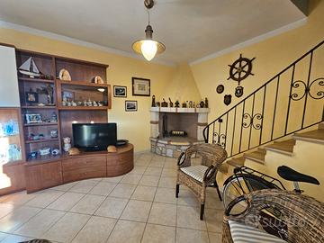 Appartaemnto con ingresso indipendente