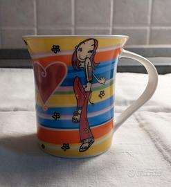 Tazza ragazza e cuore