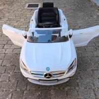 Mercedes GLA giocattolo elettrica 