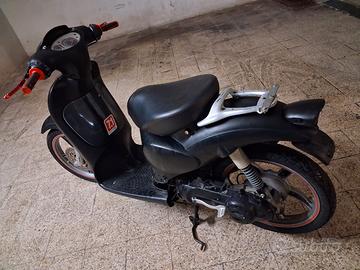 Aprilia Scarabeo 50 - 2009