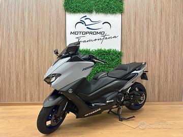 YAMAHA TMAX T-MAX T MAX 560 ICON BLUE / DA 149€ AL