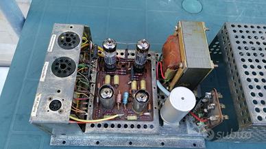 Amplificatore stereo Grundig NF1