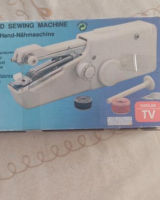 macchinetta per cucire manuale 