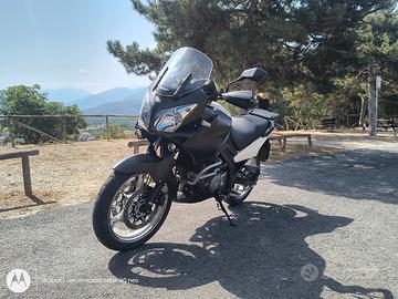Suzuki V-Strom DL650
