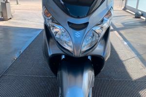 Suzuki Burgman 400