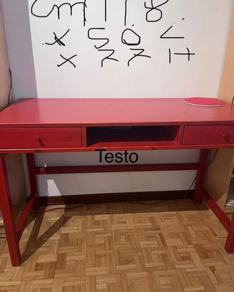scrivania da ragazzi rossa
