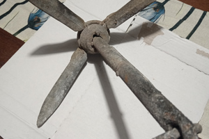 Ancora a ombrello per imbarcazioni