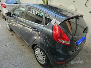 Ford Fiesta GPL Titanium 2010
