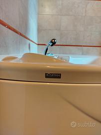 Vasca da bagno angolare