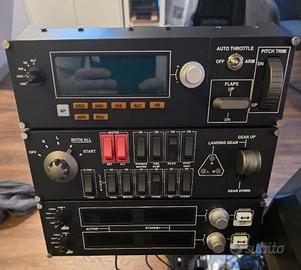 Pannelli Logitech G Saitek per Flight Simulator