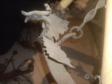 Lampadari antichi in ferro battuto