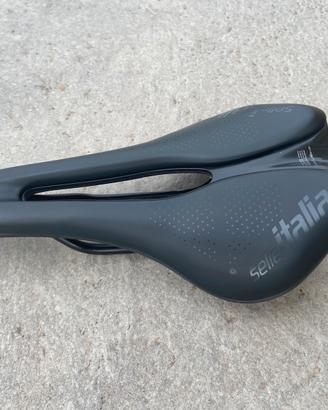 Selle Italia Novus Evo Superflow 145 mm