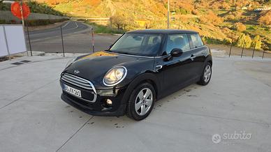 Mini cooper one 1.5 benzina  biturbo 136 cv