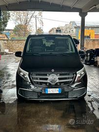 Mercedes v class