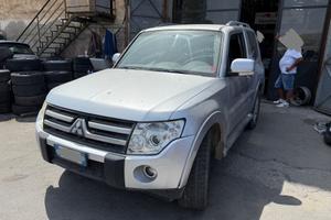 Ricambi Mitsubishi Pajero 3.2 DI-D 160cv del 2007