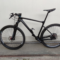 MTB 29 giant xtc carbon XL , valuto permuta