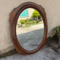 Specchio Ovale Vintage in Legno - Grande Eleganza