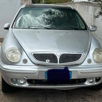 Lancia lybra 2.4 jtd pezzi di ricambio