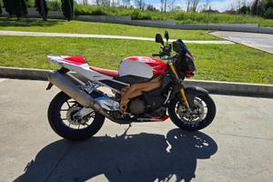 Aprilia Tuono 1000R Factory