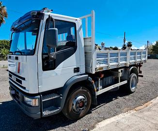 IVECO EUROCARGO 130E18 RIBALTABILE TRILATERALE