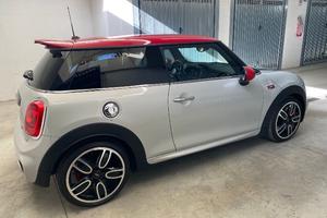 Mini Jhon Cooper Works
