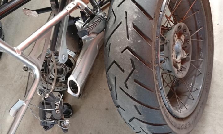 Bmw R 1200 GS Adventure anno 2006 con cardano rott