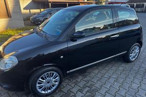 Lancia Ypsilon 1.2 neopatentati