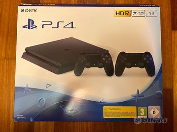 PS4 Slim 1Tb + 2 joystick