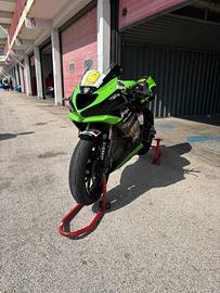 Kawasaki ninja 636 zx6r SuperSport 130cv+accessori