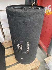 subwoofer JBL