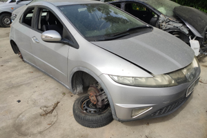Honda Civic 2.2 ricambi