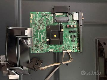Scheda Madre TV RSAG7.820.8831/ROH - Hisense 65'