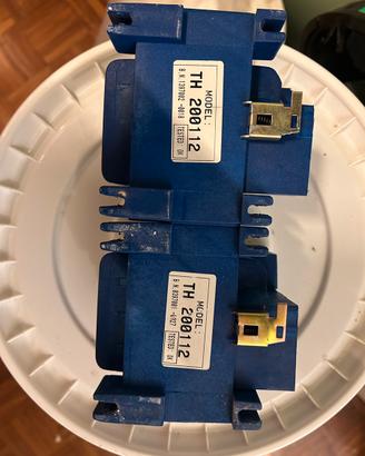 Trasformatori di sicurezza 200VA 230V - 12V THW