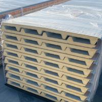 10000 mq di pannelli coibentati