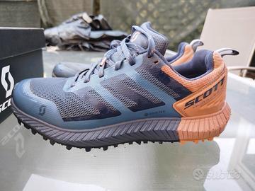 Scarpe escursione