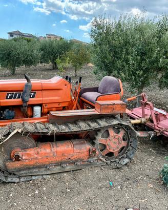 Trattore Cingolato Fiat 505 C con Fresa