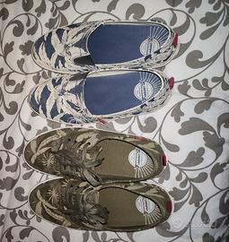 Due Scarpe Levi's in tela 41 una con lacci ,una no