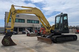 Yanmar Vio75, anno 2002