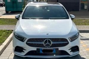 MERCEDES A 180d AMG PREMIUM TETTO E CERCHI 19