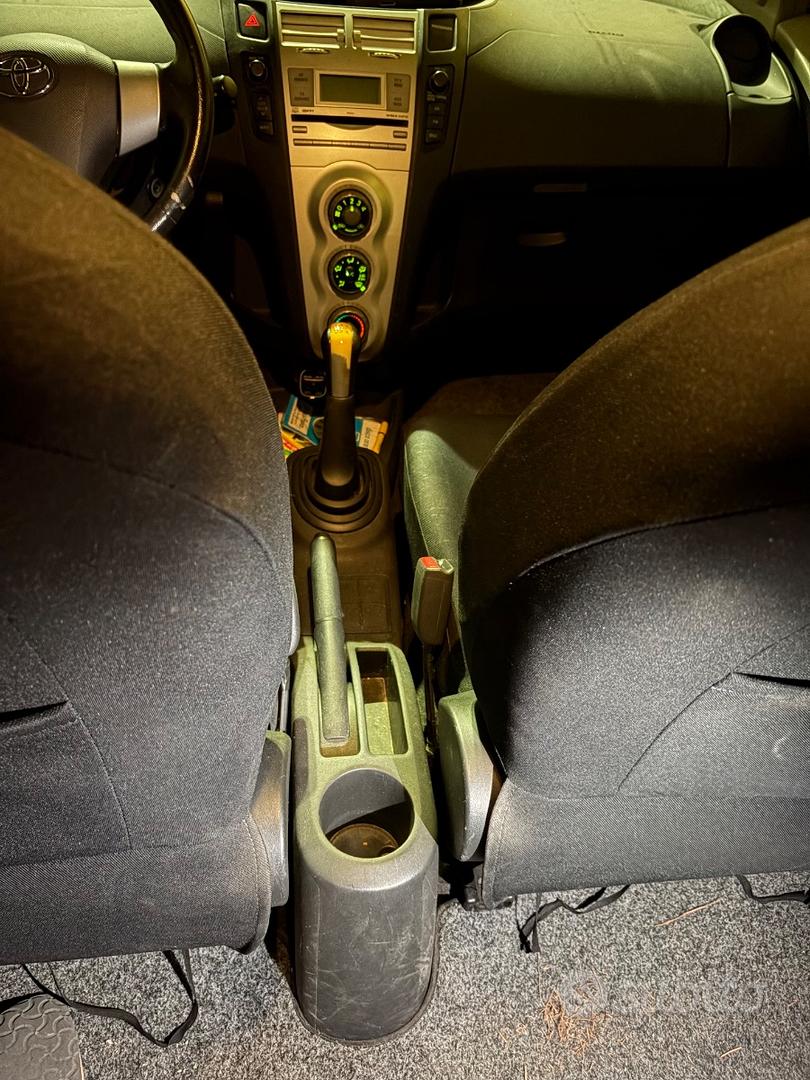 Toyota Yaris 2006 photo 5