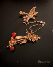 Spilla gru cinese dorata con perle e agata 