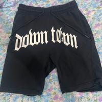 pantaloncini neri